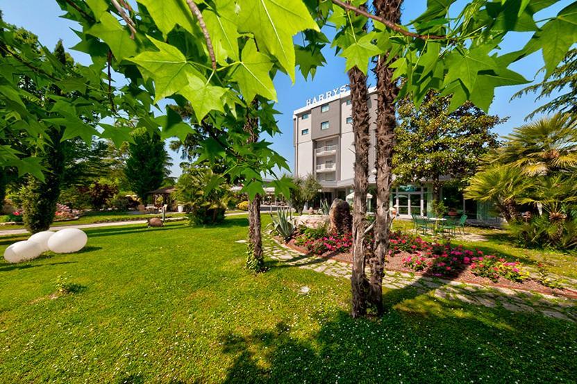 Hotel Harrys' Garden Abano Terme Exterior foto