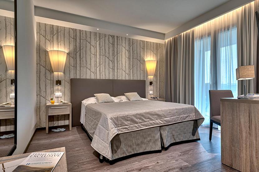 Hotel Harrys' Garden Abano Terme Exterior foto