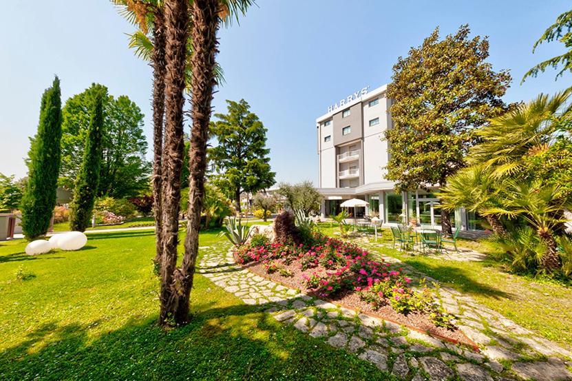 Hotel Harrys' Garden Abano Terme Exterior foto
