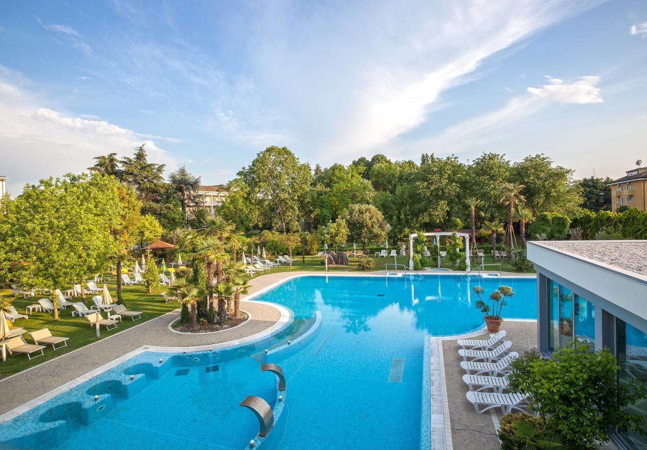 Hotel Harrys' Garden Abano Terme Exterior foto